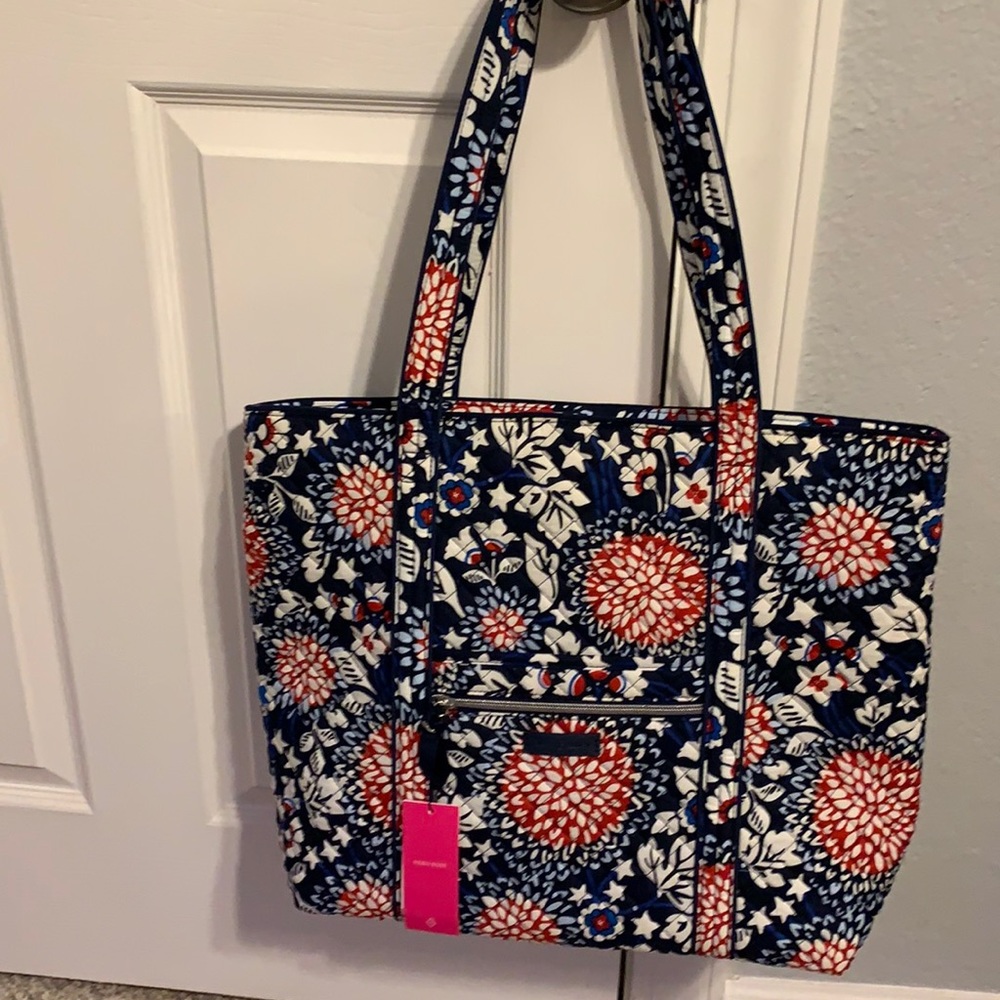 Vera Bradley Vera Tote